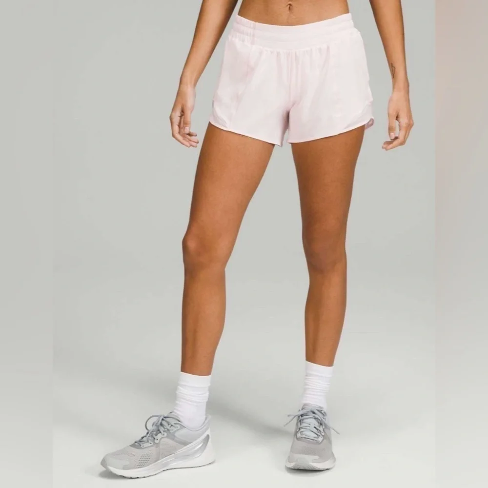 Lululemon Hotty Hot Low-Rise Short 4